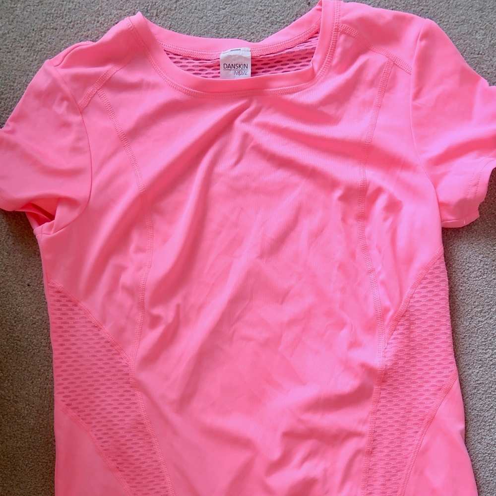 Danskin now t-shirt